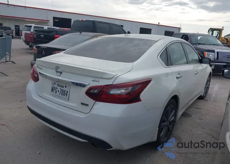 2018 Nissan Altima 2.5 Sr из США, поврежденный, VIN 1N4AL3AP0JC470348